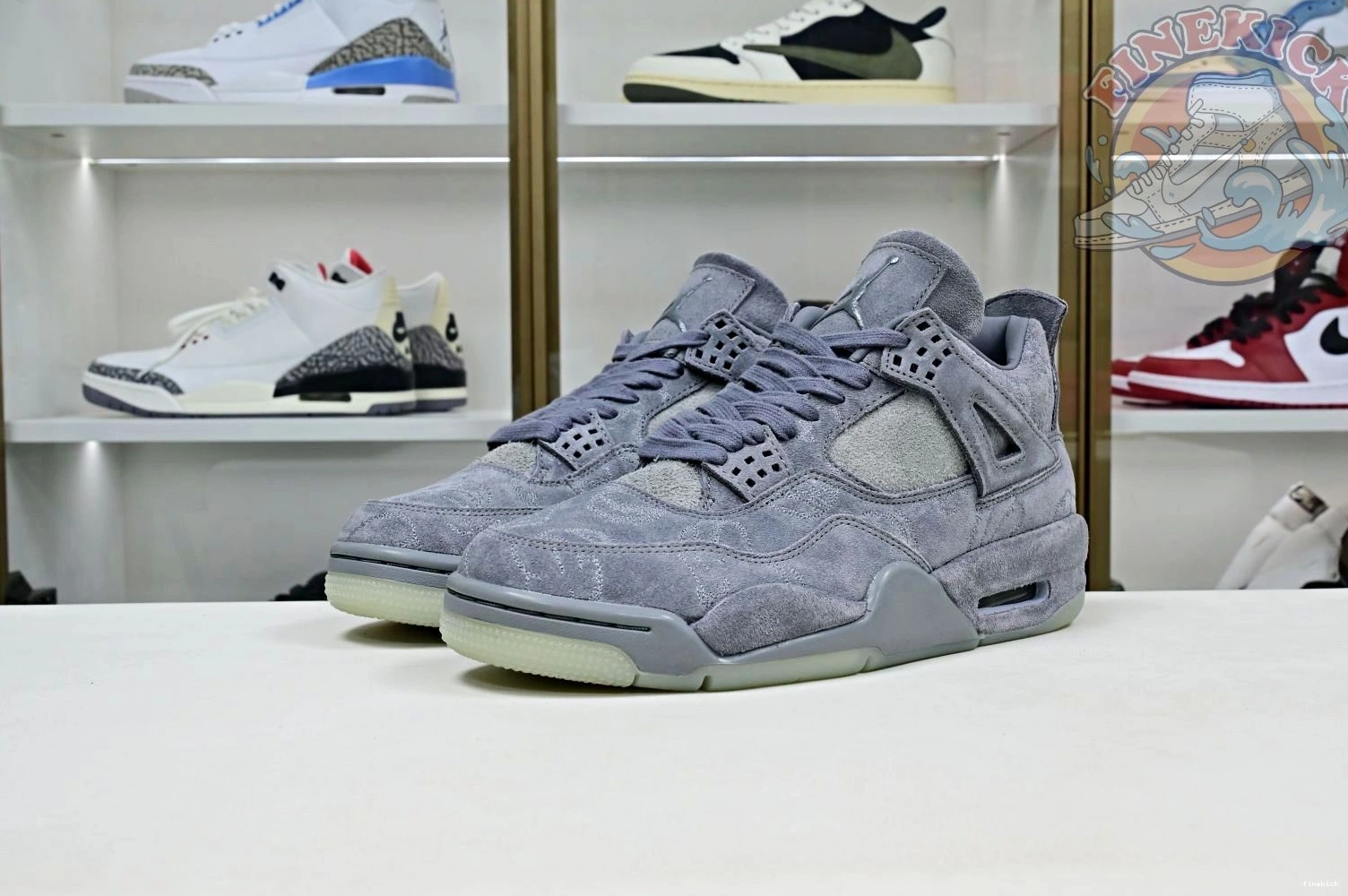 Air kaws Jordan 4 Jordan retro 0103